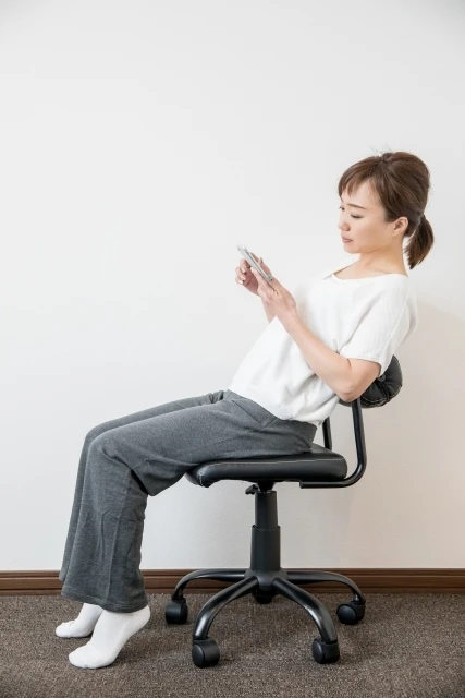あなたの姿勢、体調に影響を与えている！